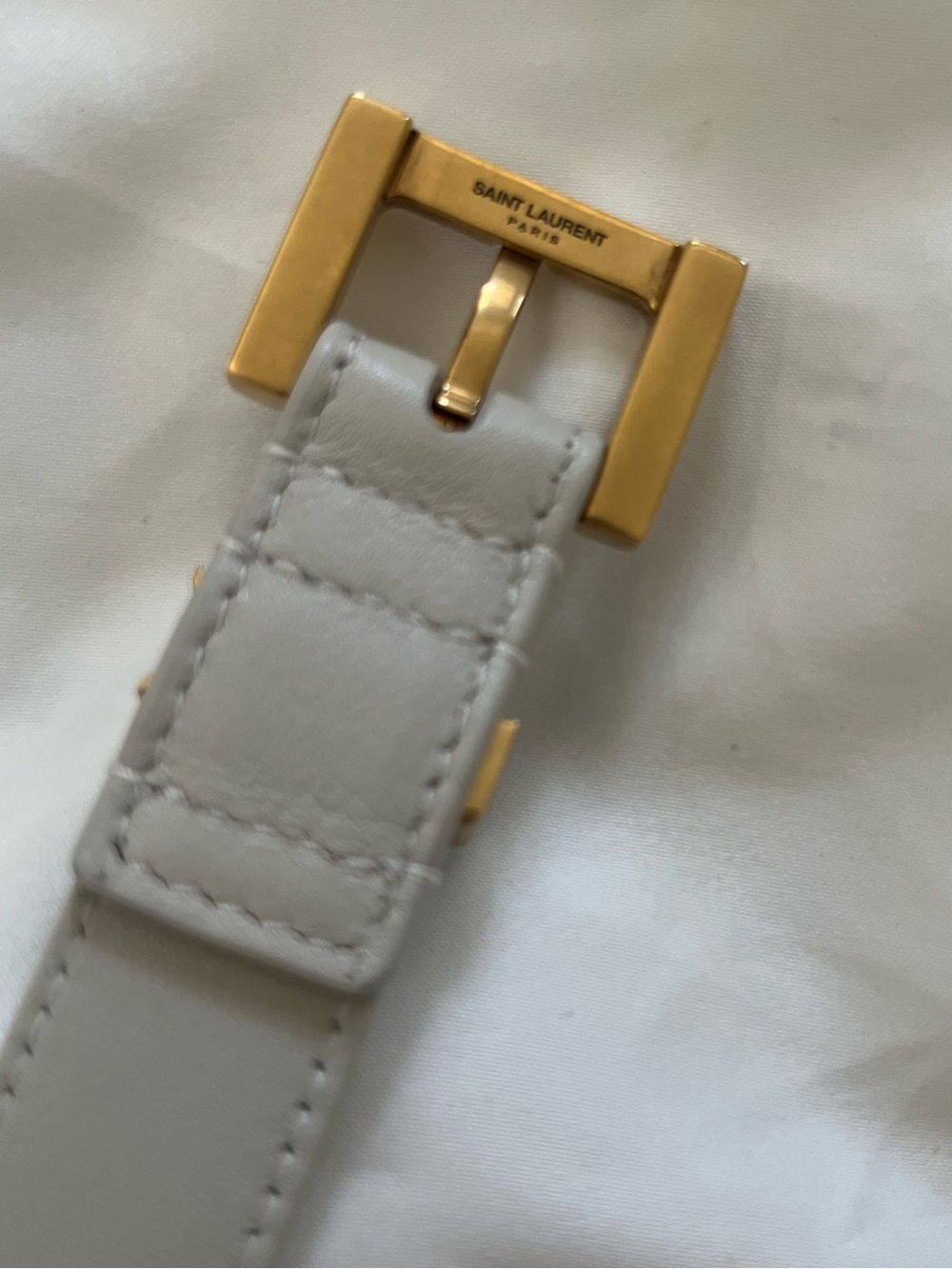Saint Laurent Cream Leather Belt with Gold YSL Buckle Accent size 80 - Picture 4 of 8